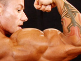 2009 NPC Juniors National Bodybuilding Men’s Backstage Posing Part 3